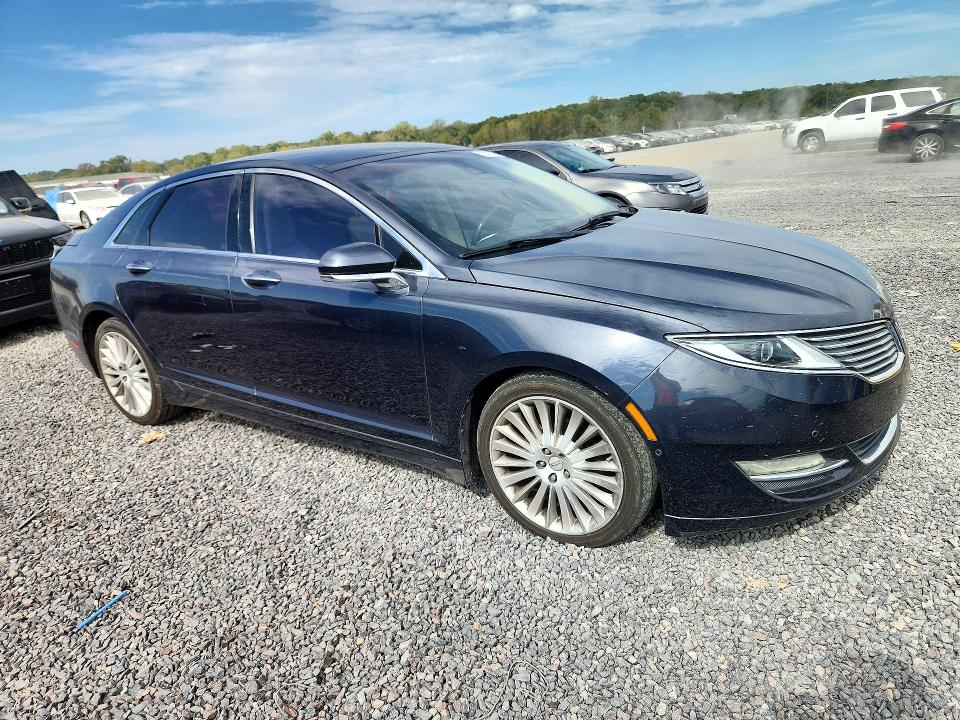 Zdjęcie 4 z aukcji – 2014 LINCOLN MKZ z VIN 3LN6L2JK8ER815238