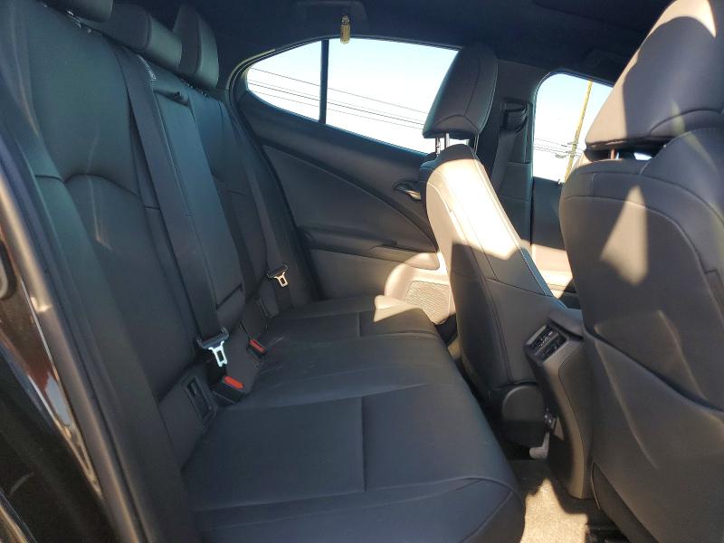 Снимка 11 от търг – 2024 LEXUS UX 250H с VIN JTHX6JBH3R2187997