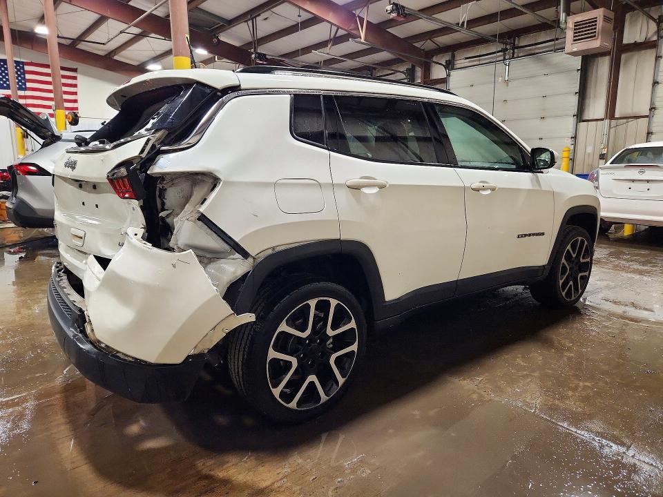 صورة رقم 3 من المزاد - 2017 JEEP COMPASS مع VIN 3C4NJDCB9HT631903
