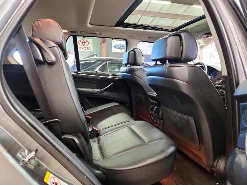 Снимка 11 от търг – 2008 BMW X5 с VIN 5UXFE435X8L003751