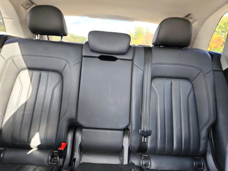 Снимка 10 от търг – 2019 AUDI Q5 с VIN WA1CNAFY0K2057818