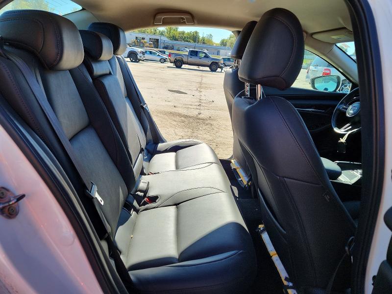 Снимка 10 от търг – 2022 MAZDA 3 с VIN 3MZBPABL0NM302892