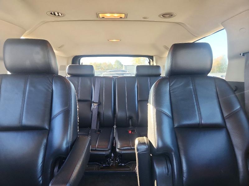 Снимка 10 от търг – 2011 GMC YUKON XL с VIN 1GKS2KE32BR195281