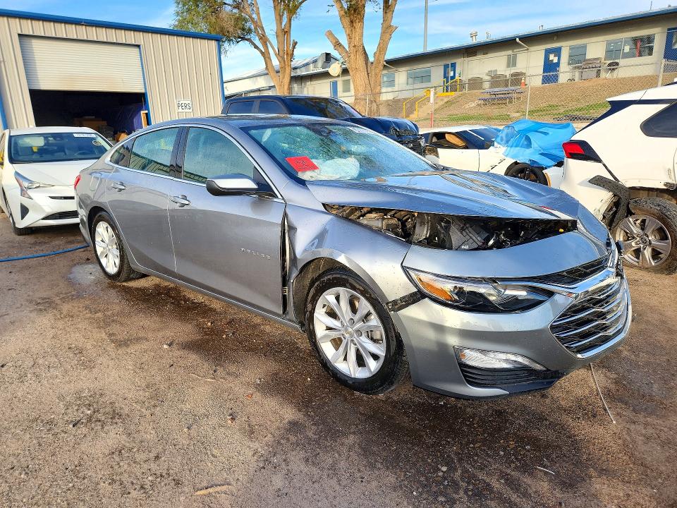 Photo 4 from auction – 2025 CHEVROLET MALIBU with VIN 1G1ZD5ST7SF137428