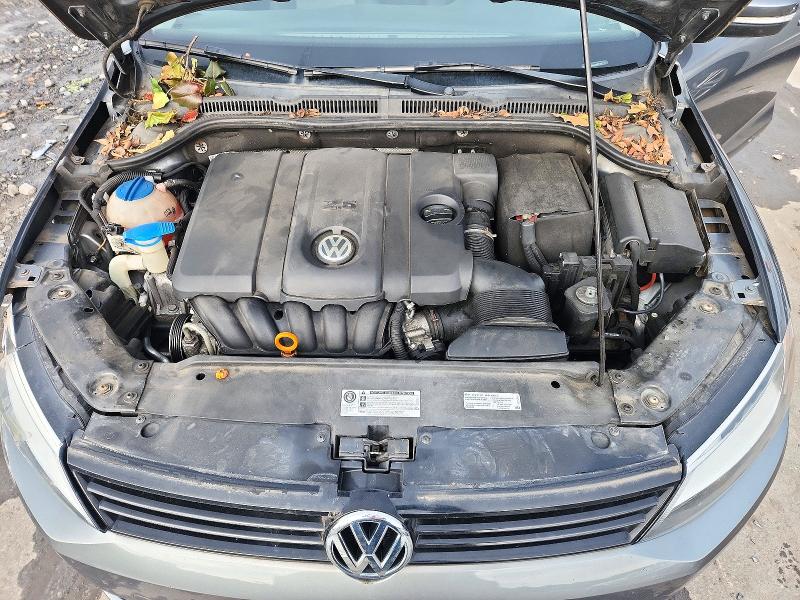 Снимка 11 от търг – 2012 VOLKSWAGEN JETTA с VIN 3VWDP7AJ4CM376373