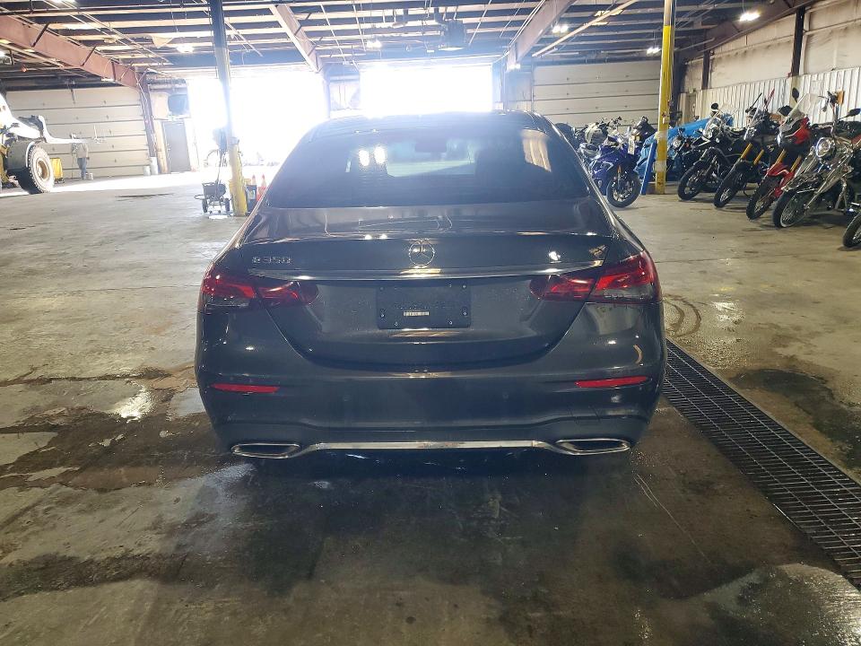 Photo 6 from auction – 2021 MERCEDES-BENZ E with VIN W1KZF8DB6MA907163