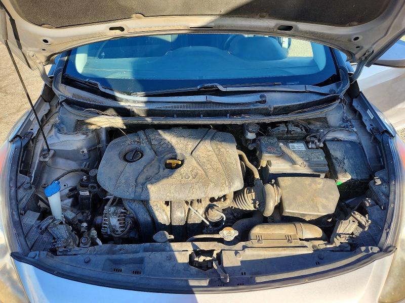 Снимка 11 от търг – 2013 HYUNDAI ELANTRA GT с VIN KMHD35LE8DU097102
