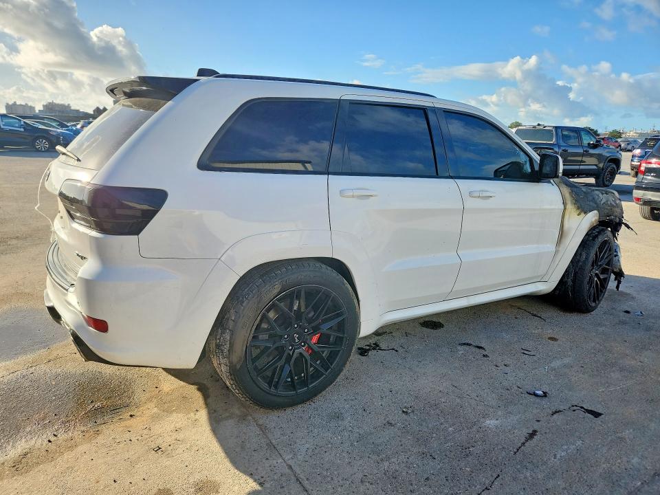 Снимка 3 от търг – 2015 JEEP GRAND CHEROKEE с VIN 1C4RJFDJ6FC171725