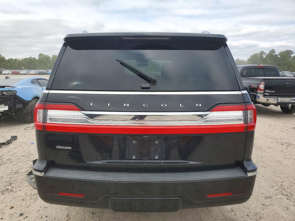 Снимка 6 от търг – 2021 LINCOLN NAVIGATOR с VIN 5LMJJ3KT3MEL02944