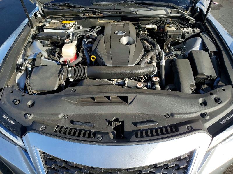 Фото 11 с аукциона – 2021 LEXUS IS с VIN JTHCA1D26M5115074