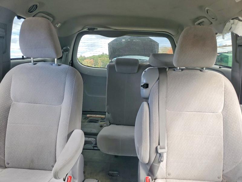 Photo 10 from auction – 2017 TOYOTA SIENNA with VIN 5TDKZ3DC9HS871296