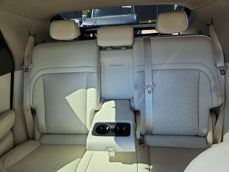 صورة رقم 10 من المزاد - 2025 GENESIS GV60 مع VIN KMUKCDSC8SU027762