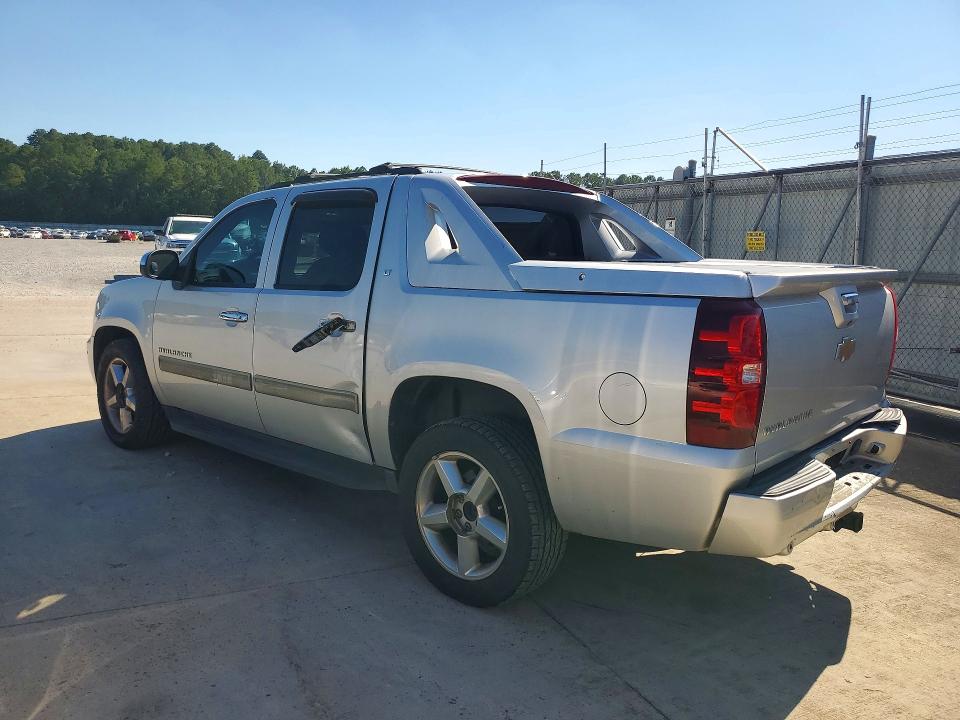 Photo 2 from auction – 2012 CHEVROLET AVALANCHE with VIN 3GNMCFE05CG290053
