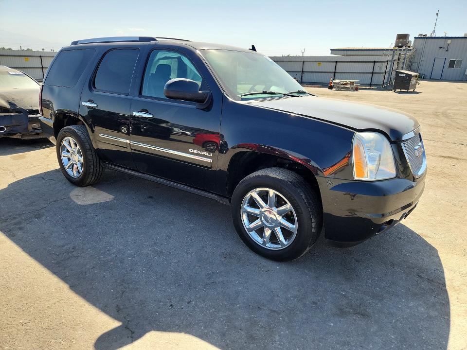 Снимка 4 от търг – 2012 GMC YUKON с VIN 1GKS2EEF1CR309705