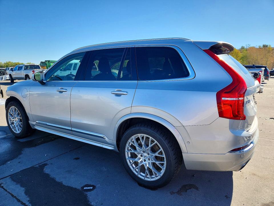 Photo 2 from auction – 2019 VOLVO XC90 with VIN YV4BR0CL8K1511616