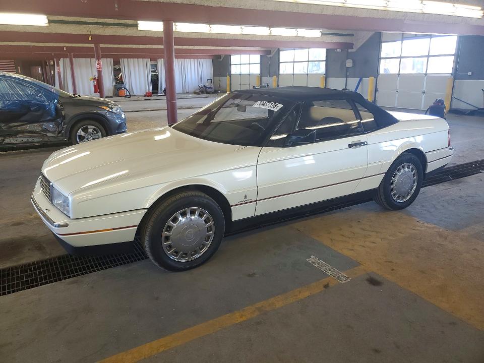 Photo 1 from auction – 1990 CADILLAC ALLANTE with VIN 1G6VS3384LU126400
