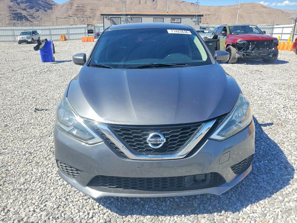 Снимка 5 от търг – 2019 NISSAN SENTRA с VIN 3N1AB7AP0KL627602