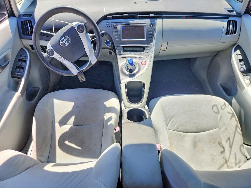 Zdjęcie 8 z aukcji – 2013 TOYOTA PRIUS z VIN JTDKN3DU4D5660415