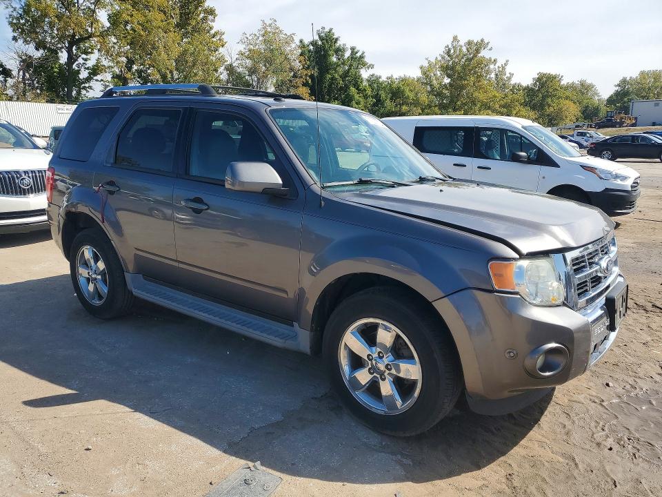 Снимка 4 от търг – 2011 FORD ESCAPE с VIN 1FMCU9EG1BKA81346