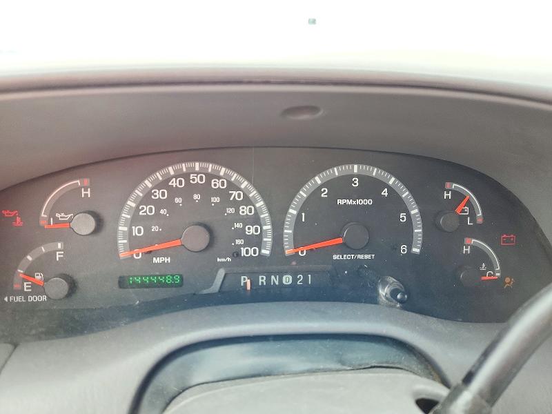صورة رقم 9 من المزاد - 2003 FORD F150 مع VIN 1FTRX08L53KB59235