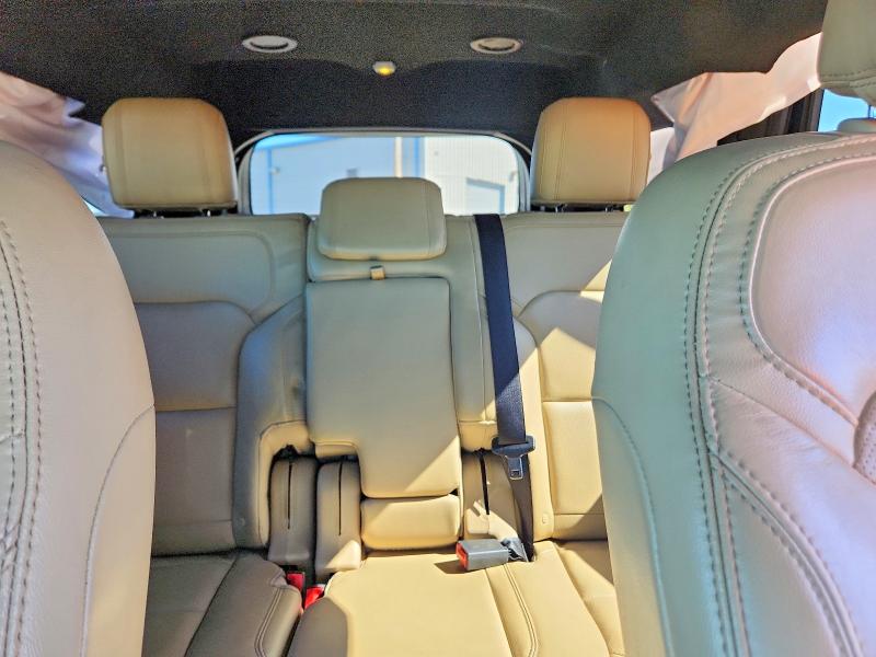 Photo 10 from auction – 2017 FORD EXPLORER with VIN 1FM5K7F86HGC23874