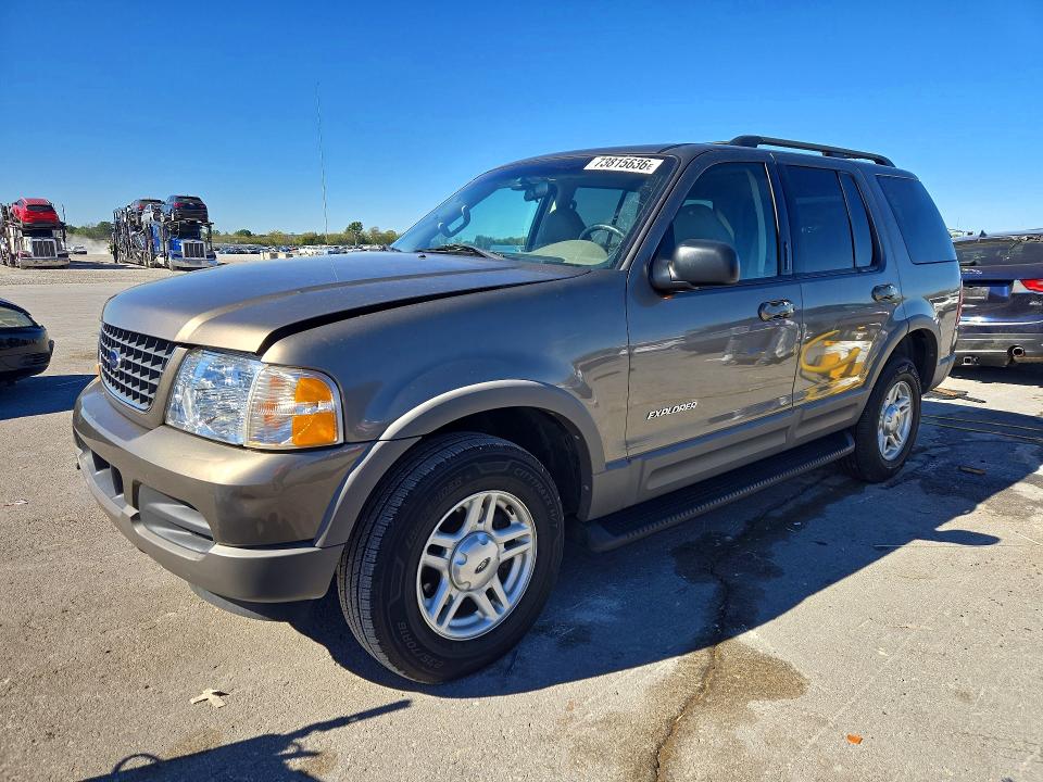 FORD EXPLORER 2002 مع رقم تعريف المركبة 1FMZU73E12UB08064 - صورة من المزاد