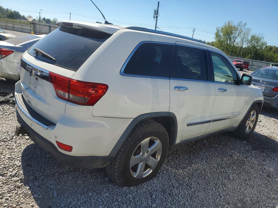 Photo 3 from auction – 2011 JEEP GRAND CHEROKEE with VIN 1J4RR6GG4BC606626