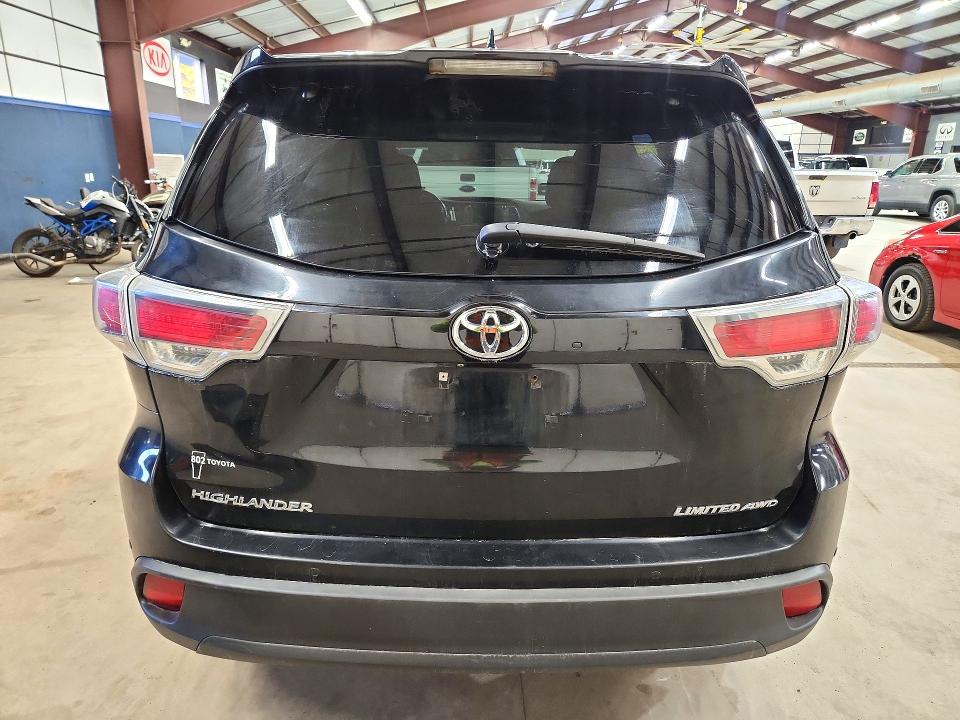Снимка 6 от търг – 2015 TOYOTA HIGHLANDER с VIN 5TDDKRFH8FS073216