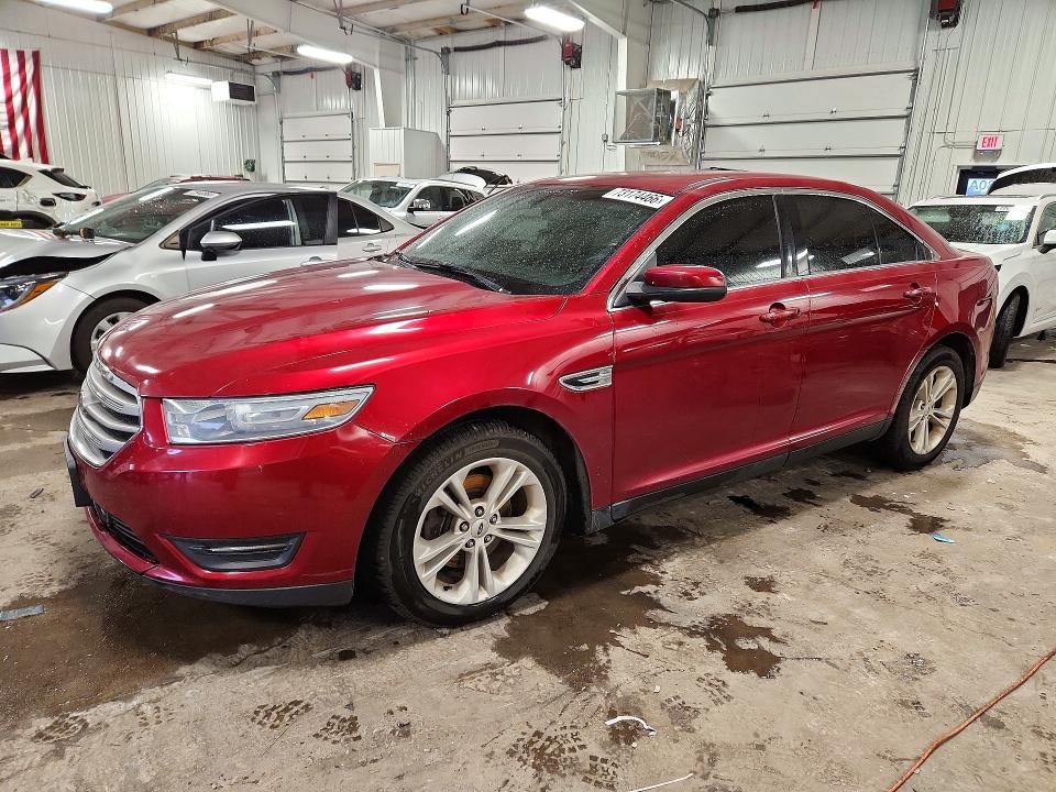 FORD TAURUS 2014 с VIN 1FAHP2E89EG123728 - Снимка от търг