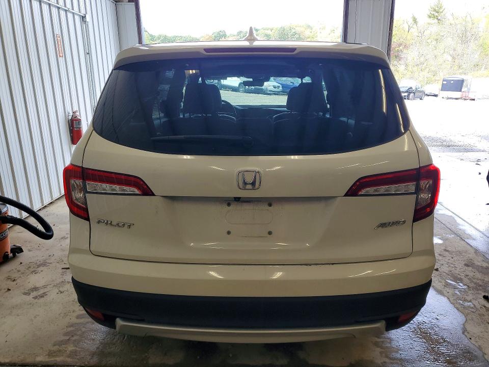 Снимка 6 от търг – 2019 HONDA PILOT с VIN 5FNYF6H58KB045115
