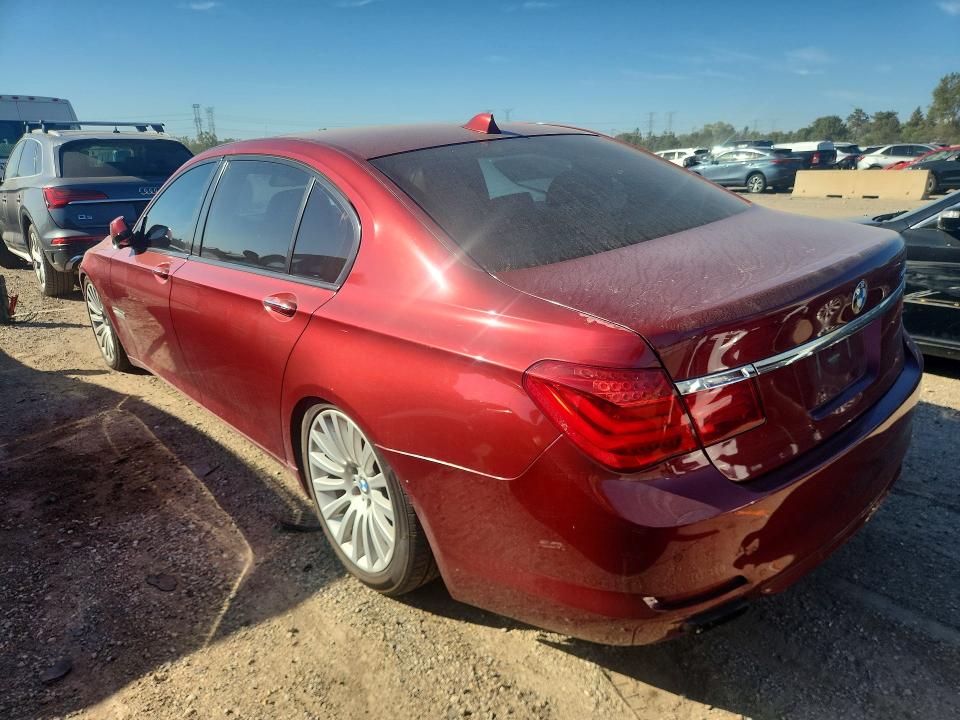 صورة رقم 2 من المزاد - 2012 BMW 750 مع VIN WBAKC8C52CC437696
