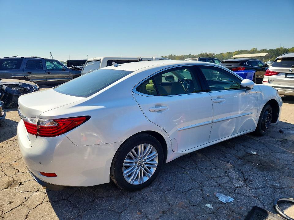 Снимка 3 от търг – 2014 LEXUS ES с VIN JTHBK1GG5E2092860