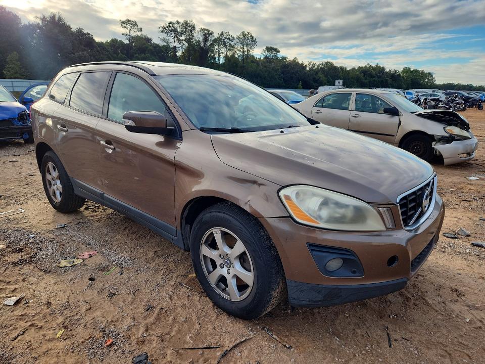 صورة رقم 4 من المزاد - 2010 VOLVO XC60 مع VIN YV4982DL5A2085436