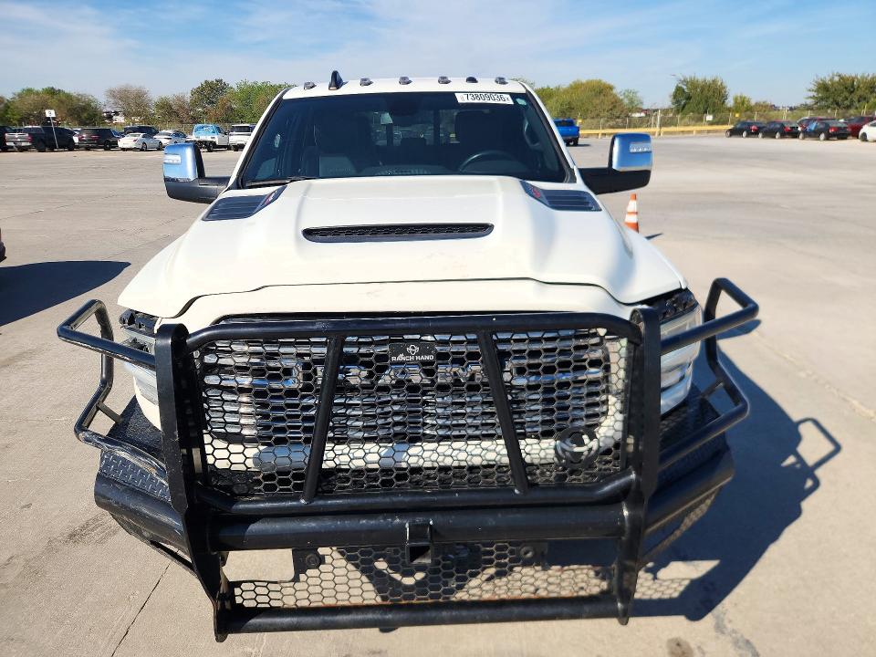 Фото 5 с аукциона – 2023 RAM 2500 с VIN 3C6UR5FL5PG568201