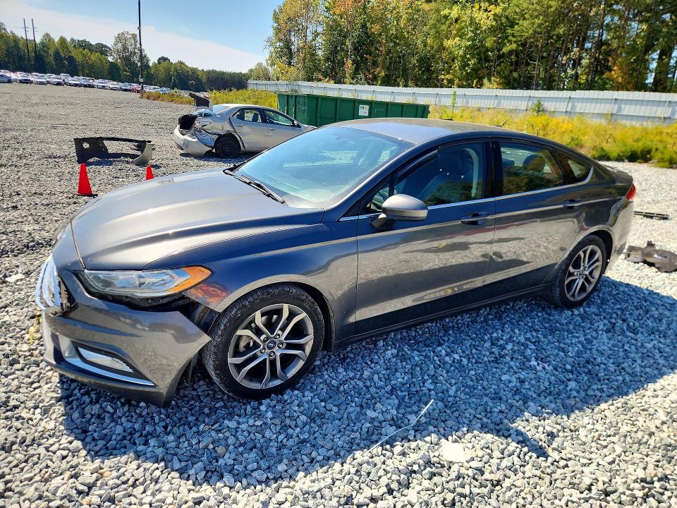 FORD FUSION 2017 with VIN 3FA6P0HD5HR226484 - Photo from auction