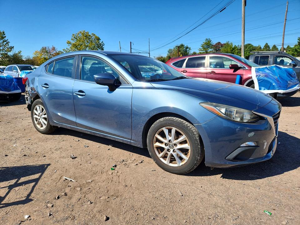 Photo 4 from auction – 2014 MAZDA 3 with VIN JM1BM1W72E1136042