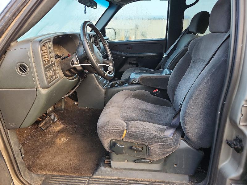 Photo 7 from auction – 2002 CHEVROLET SILVERADO with VIN 1GCGK13U72F207918
