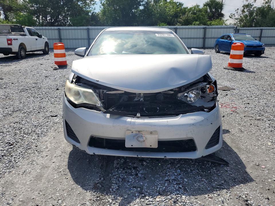 Снимка 5 от търг – 2014 TOYOTA CAMRY с VIN 4T1BF1FK1EU417838