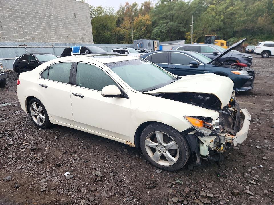 Снимка 4 от търг – 2010 ACURA TSX с VIN JH4CU2F68AC033321
