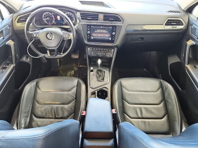 Снимка 8 от търг – 2018 VOLKSWAGEN TIGUAN с VIN 3VV5B7AX9JM003600