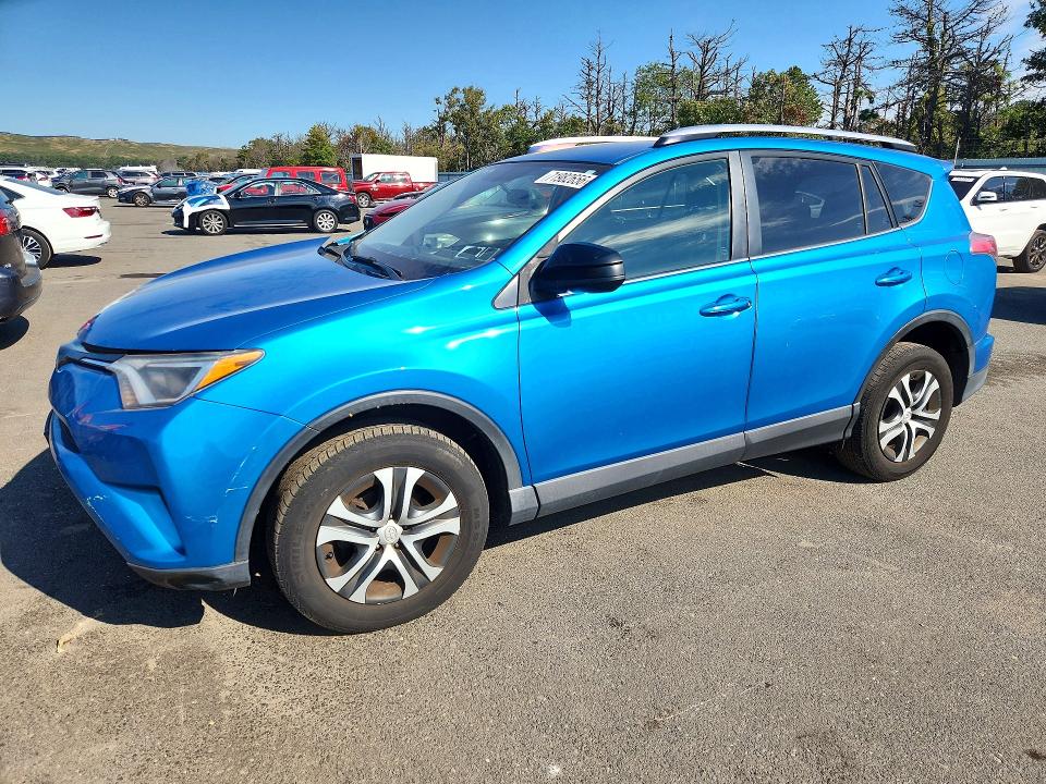 TOYOTA RAV4 2016 with VIN JTMBFREV8GD184073 - Photo from auction