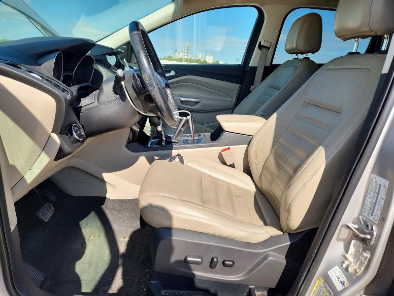 Zdjęcie 7 z aukcji – 2017 FORD ESCAPE z VIN 1FMCU9J92HUA95938
