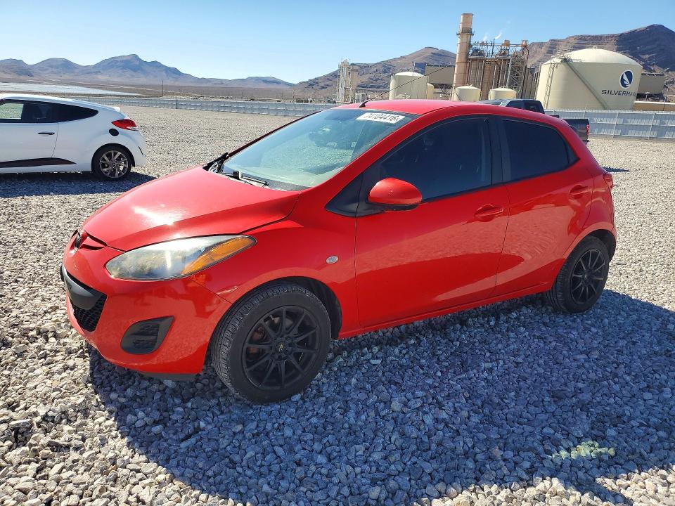 MAZDA MAZDA2 2014 с VIN JM1DE1KZ4E0187576 - Снимка от търг