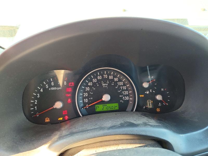 Снимка 9 от търг – 2007 KIA SEDONA с VIN KNDMB233976172354