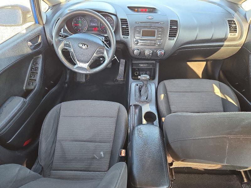 Снимка 8 от търг – 2015 KIA FORTE с VIN KNAFX4A66F5339726