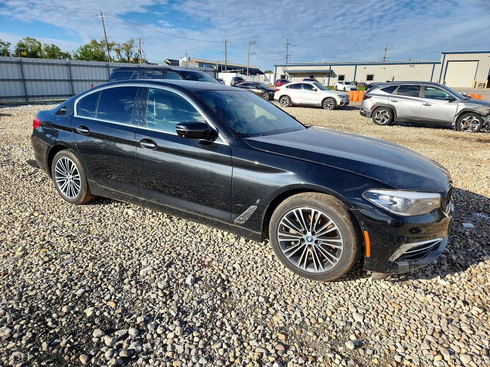 Photo 4 from auction – 2018 BMW 530XE with VIN WBAJB1C50JB083850