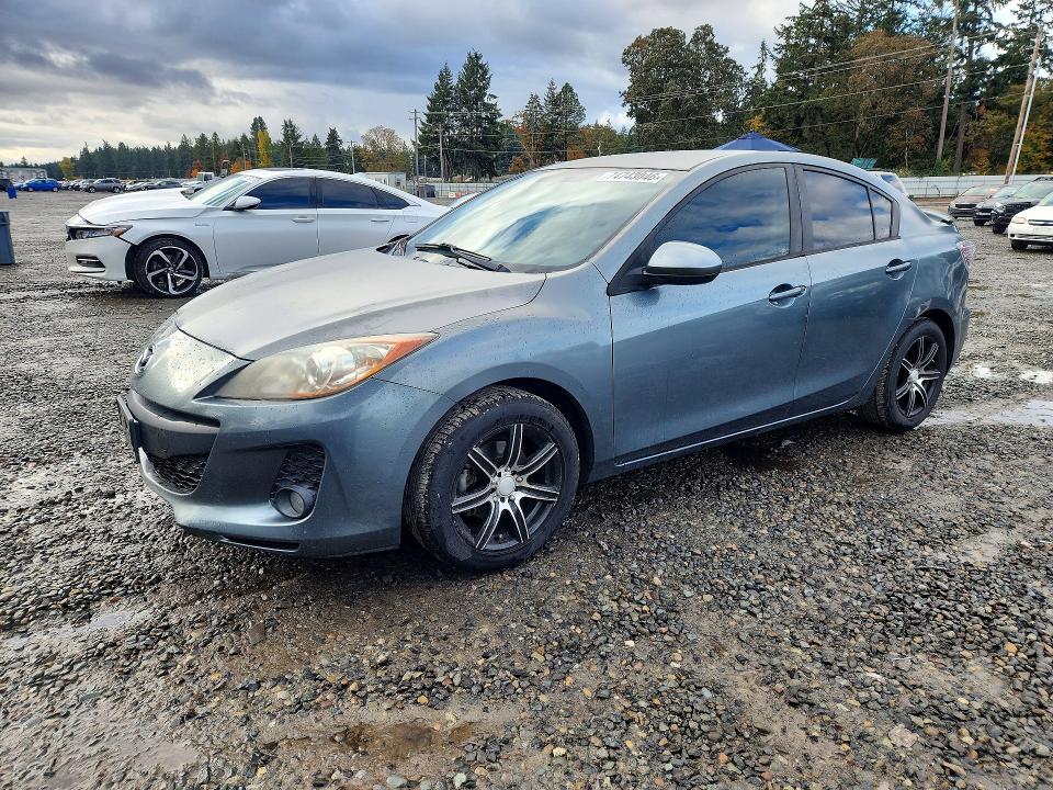 Снимка 1 от търг – 2012 MAZDA 3 с VIN JM1BL1UF6C1501722
