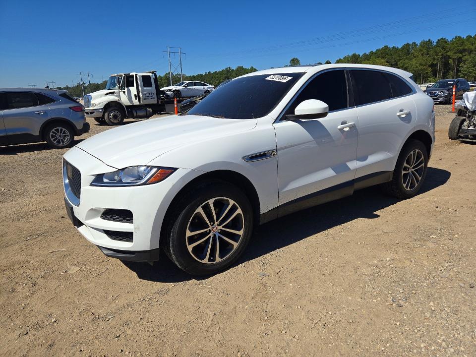 JAGUAR F-PACE 2020 مع رقم تعريف المركبة SADCJ2FX7LA643877 - صورة من المزاد