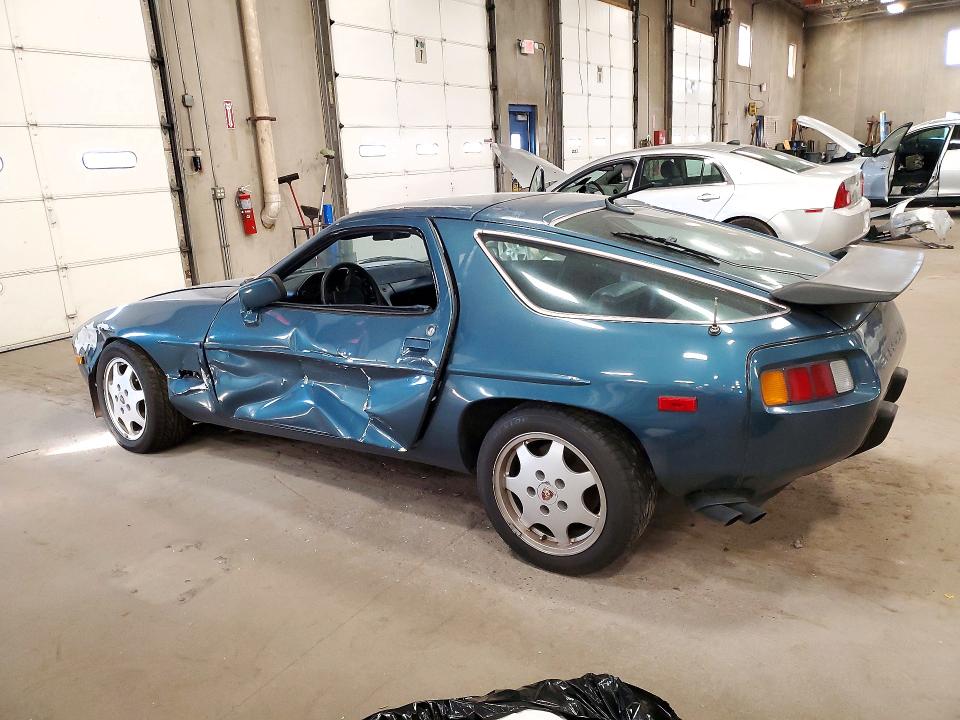 Снимка 2 от търг – 1980 PORSCHE 928 с VIN 92A0801076