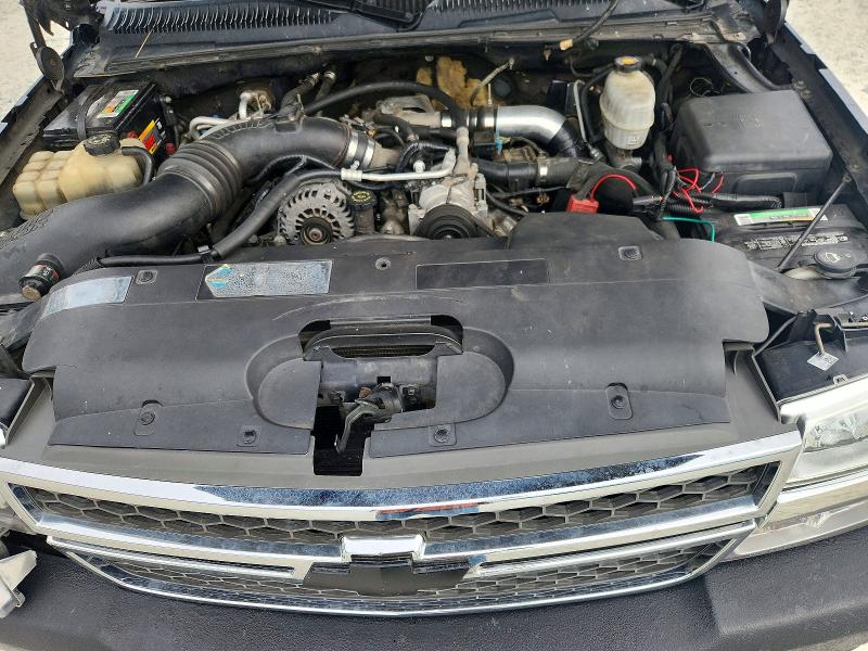 Снимка 11 от търг – 2003 CHEVROLET SILVERADO с VIN 1GCHK23123F118291